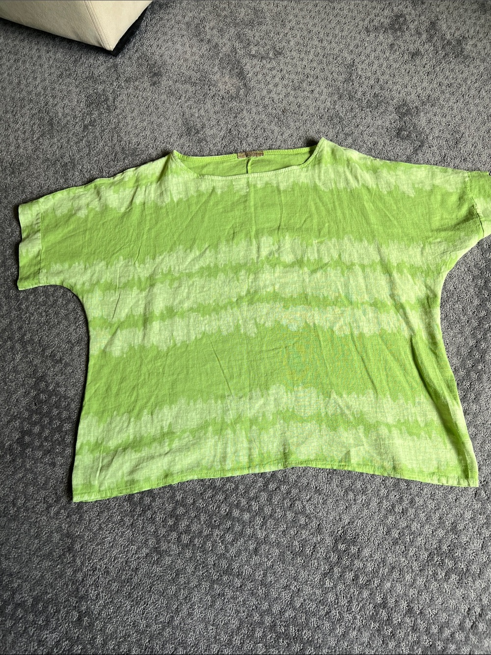 Beyond Capri Linen Tie-Dye Short Sleeve Top